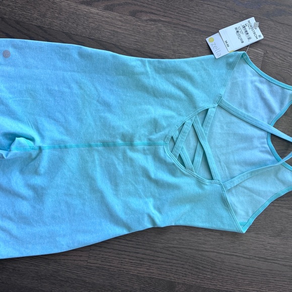 Girls short romper NWT - Picture 2 of 3